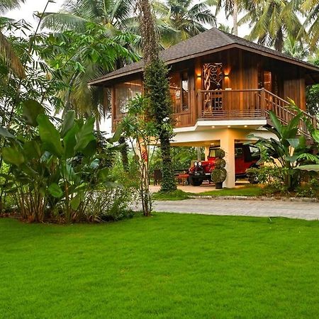 Villa Woods & Palms Pollāchi Dış mekan fotoğraf